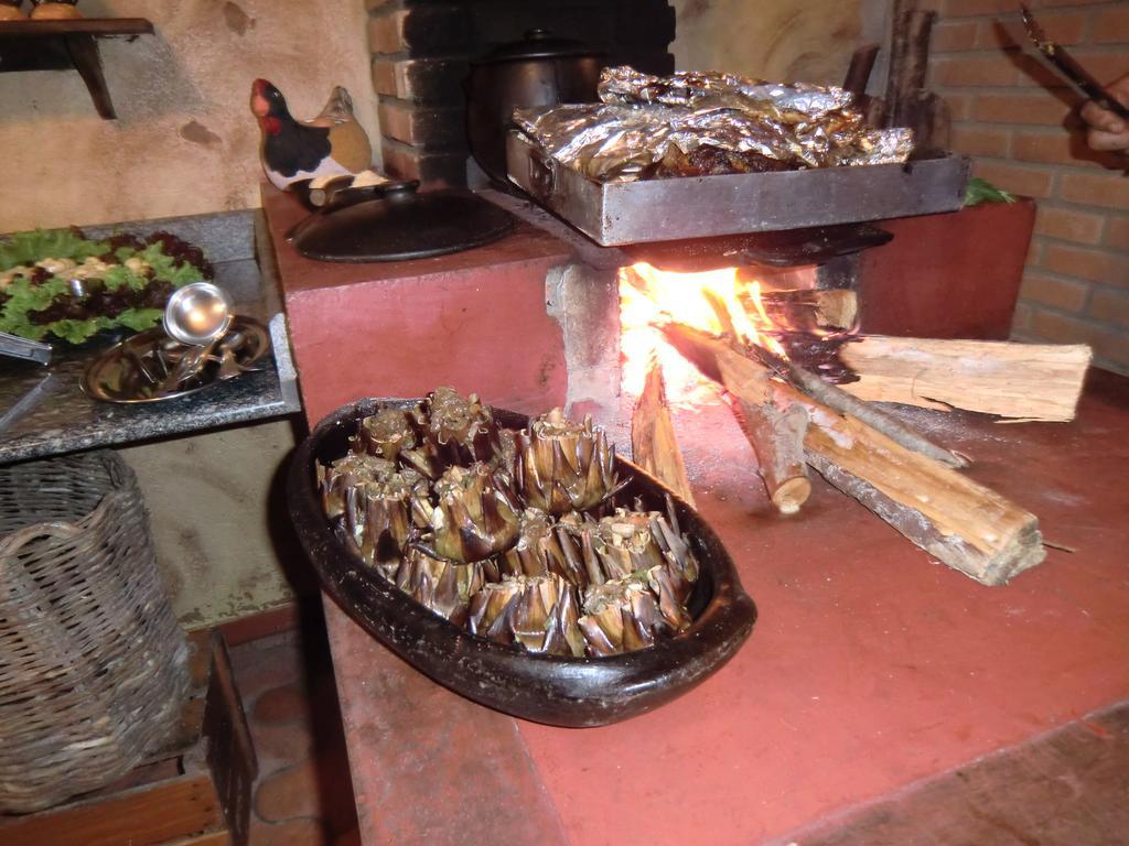 Pousada Recanto Dos Pinheiros Pilar do Sul ภายนอก รูปภาพ