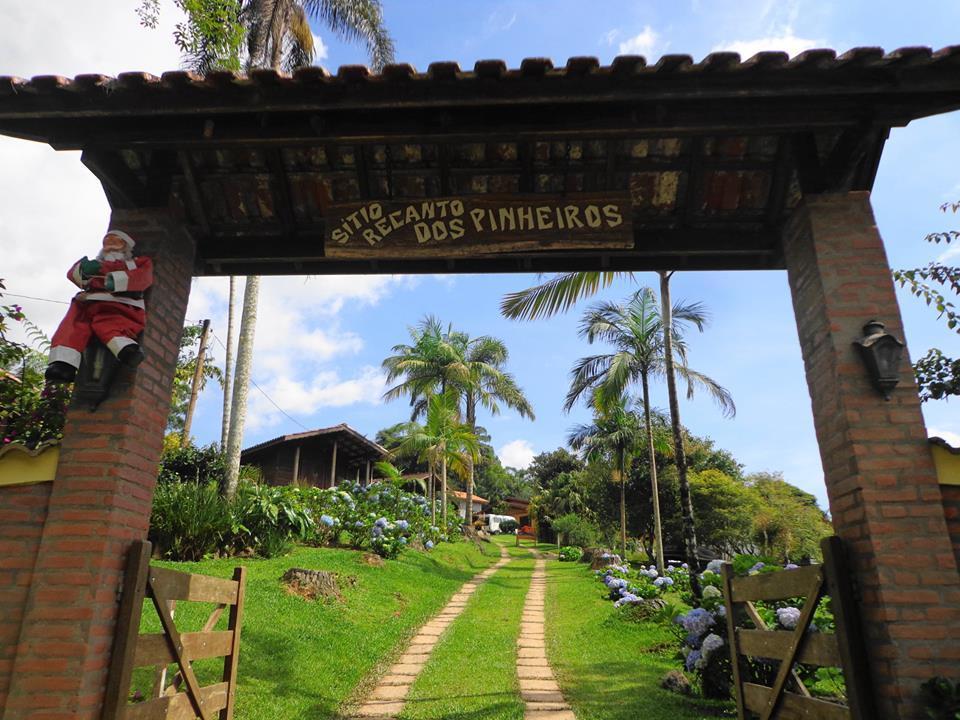 Pousada Recanto Dos Pinheiros Pilar do Sul ภายนอก รูปภาพ
